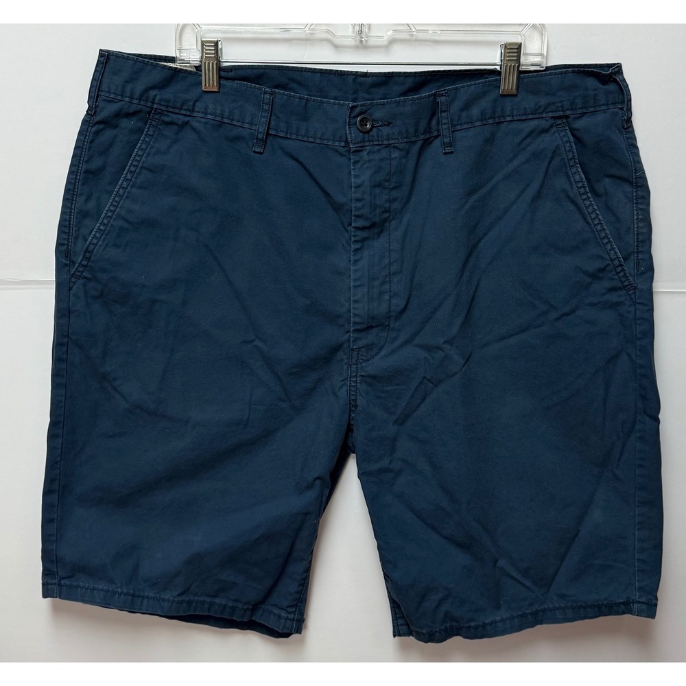 Levis Cotton Navy Flat Front Men's 40 Bermuda Shorts Preppy Casual Golf Academia - Picture 8 of 8